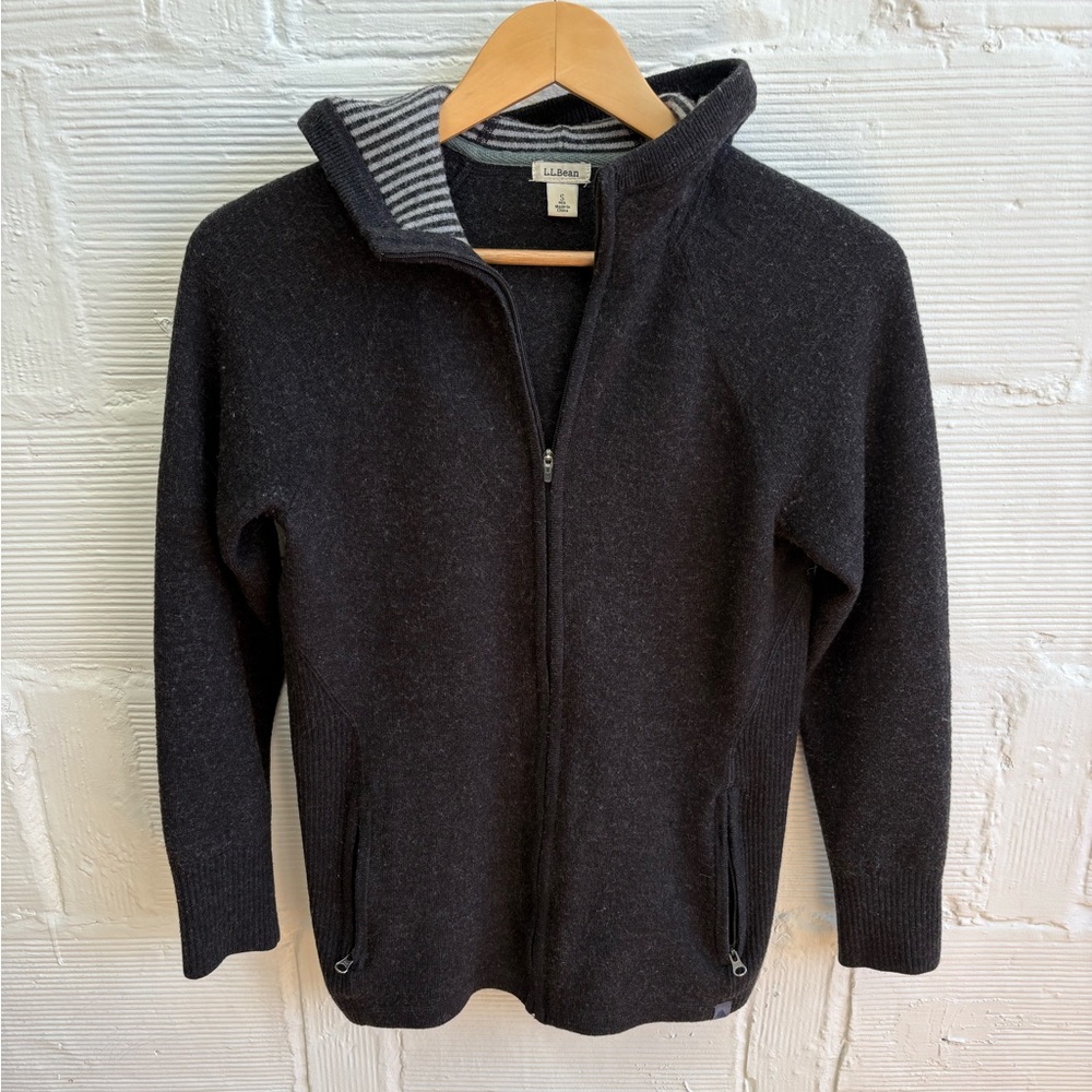 L.L.Bean 100% Wool Sweater